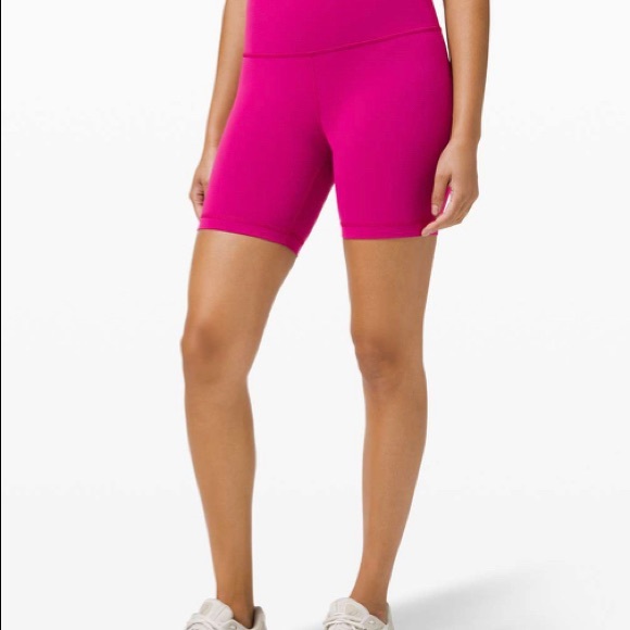 SOLD Lululemon Wunder Under Shorts Ripened Raspberry - Picture 7 of 8